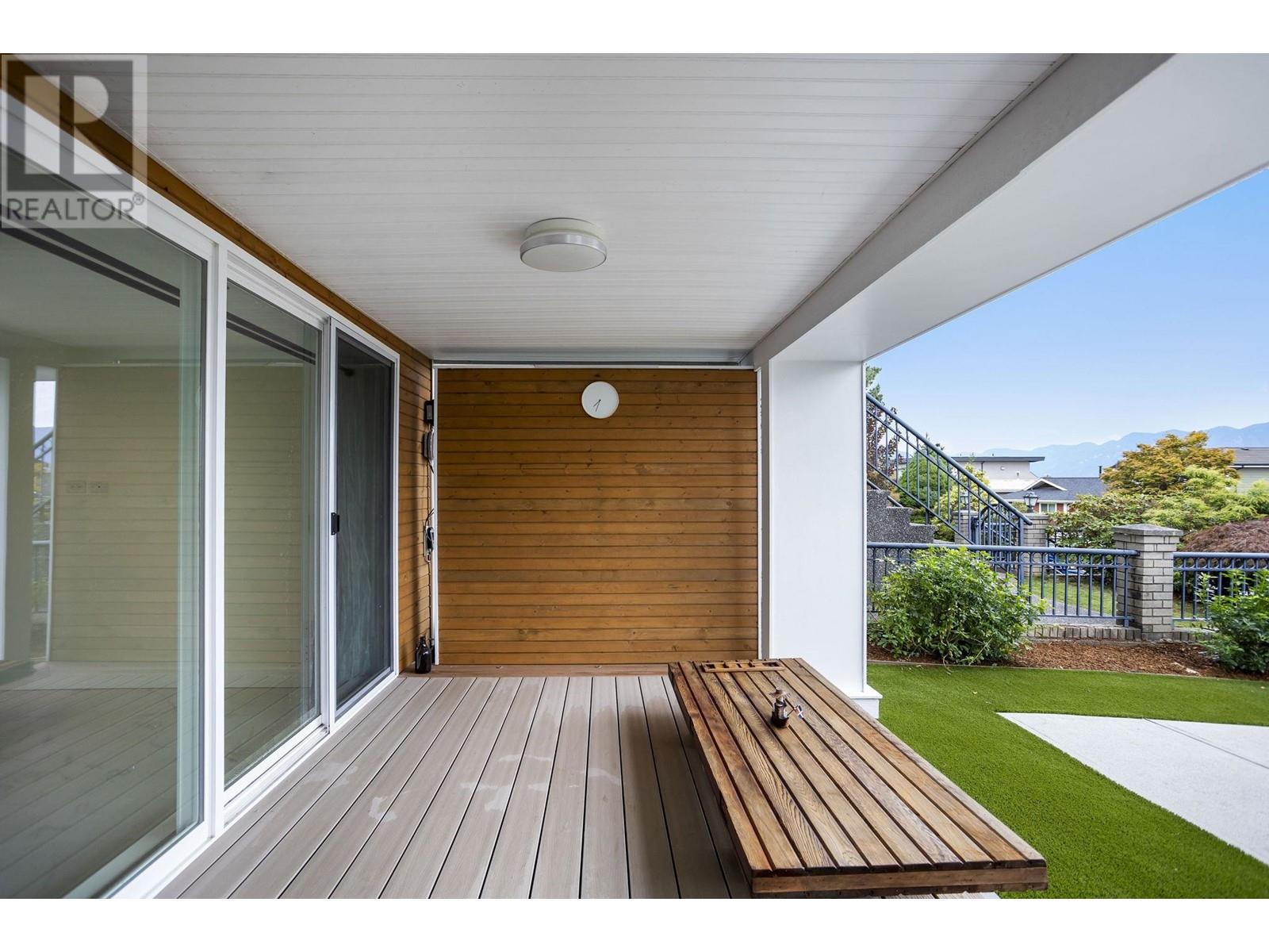 Listing Picture 4 of 40 : 51 N SEA AVENUE, Burnaby / 本拿比 - 魯藝地產 Yvonne Lu Group - MLS Medallion Club Member
