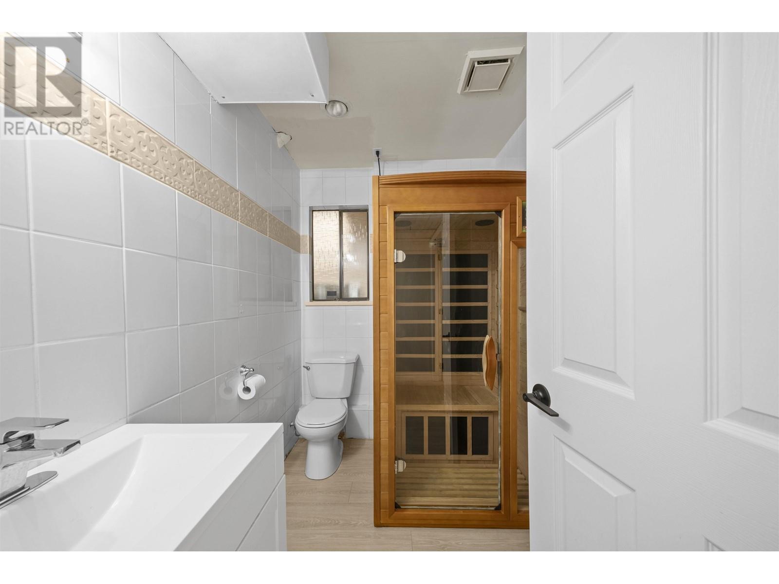 1842 Brown Street, Port Coquitlam, British Columbia  V3C 2N3 - Photo 25 - R2977307
