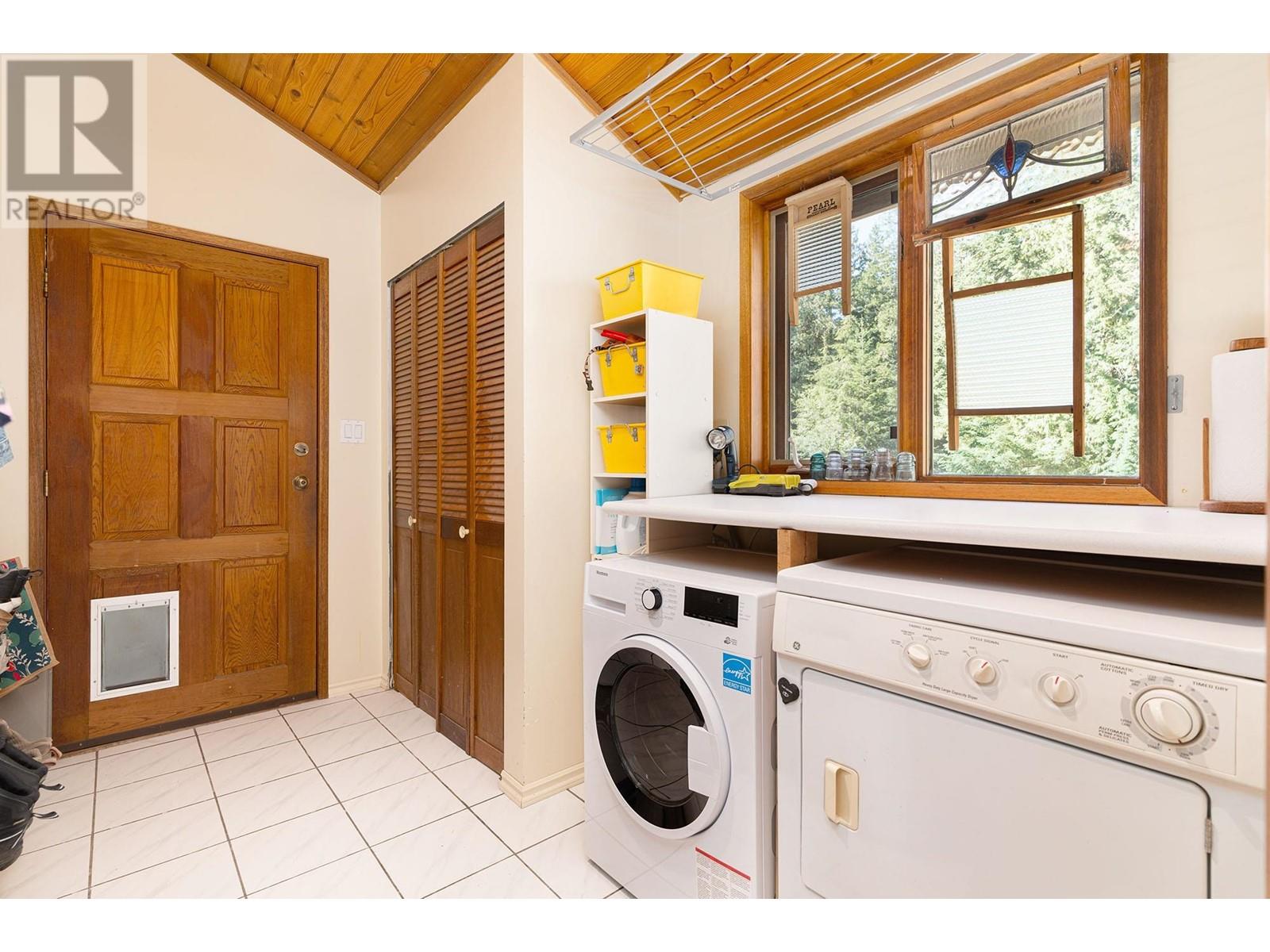1532 Adams Road, Bowen Island, British Columbia  V0N 1G2 - Photo 17 - R2967348