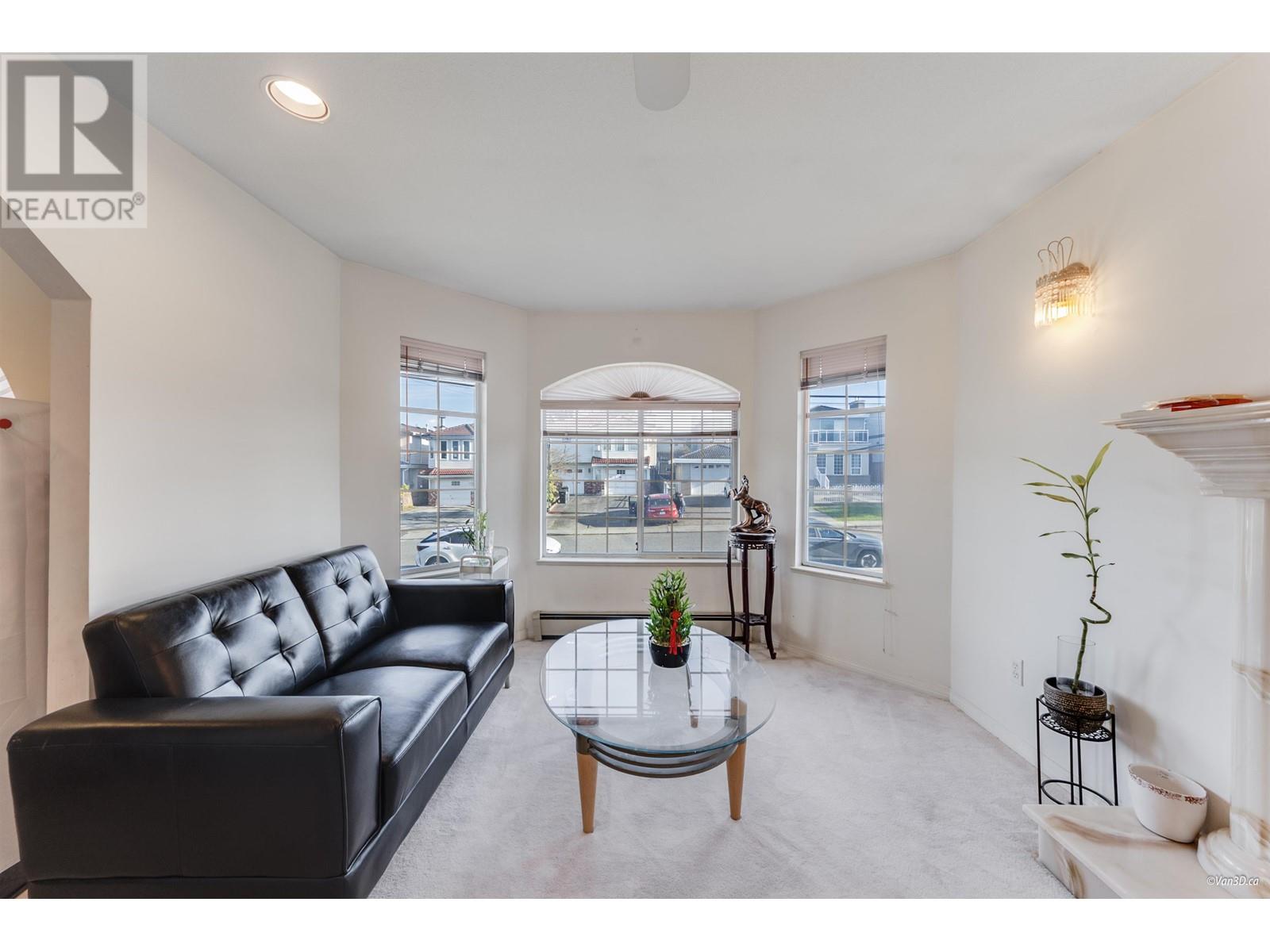 7351 12th Avenue, Burnaby, British Columbia  V3N 2J8 - Photo 26 - R2977207