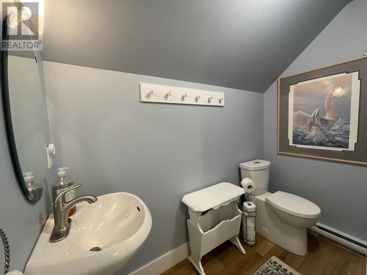 1526 Eastman Avenue, Riondel, British Columbia  V0B 2B0 - Photo 36 - 10338480