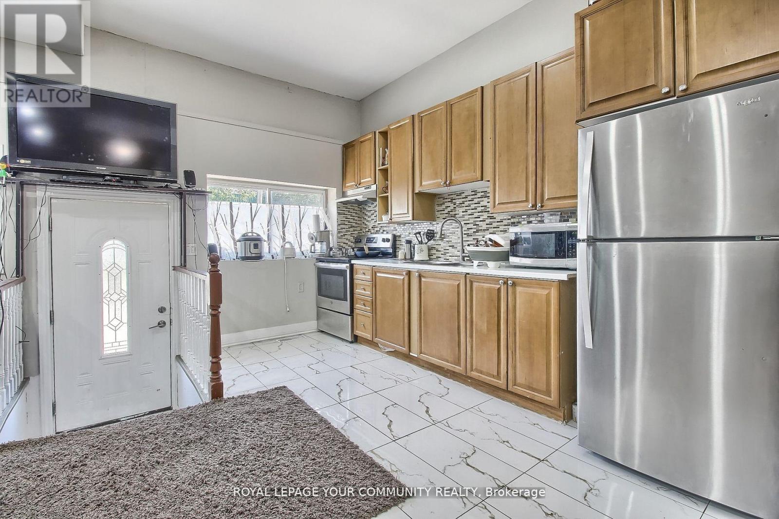 457 Kenilworth Avenue N, Hamilton, Ontario  L8H 4T5 - Photo 14 - X12015532