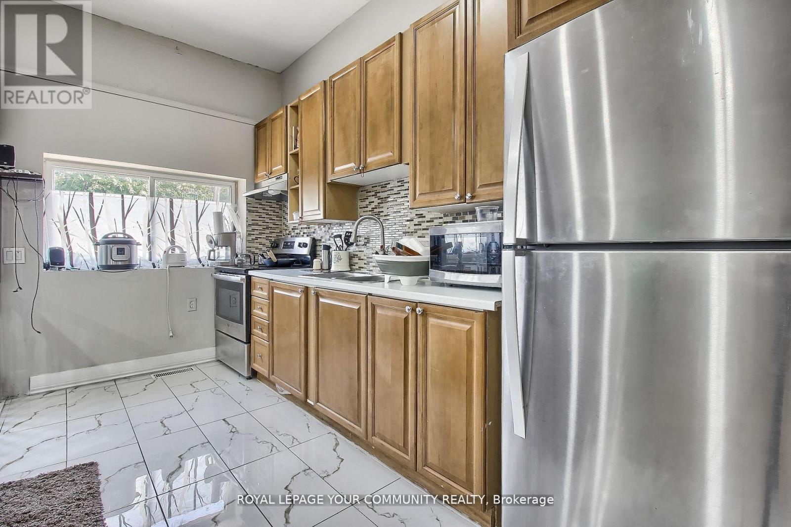 457 Kenilworth Avenue N, Hamilton, Ontario  L8H 4T5 - Photo 17 - X12015532