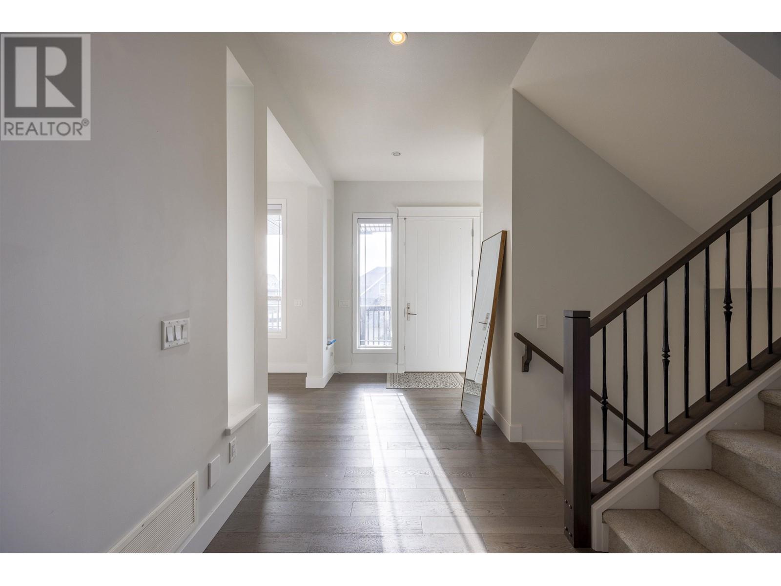 3561 Sheffield Avenue, Coquitlam, British Columbia  V3E 3H1 - Photo 18 - R2977373