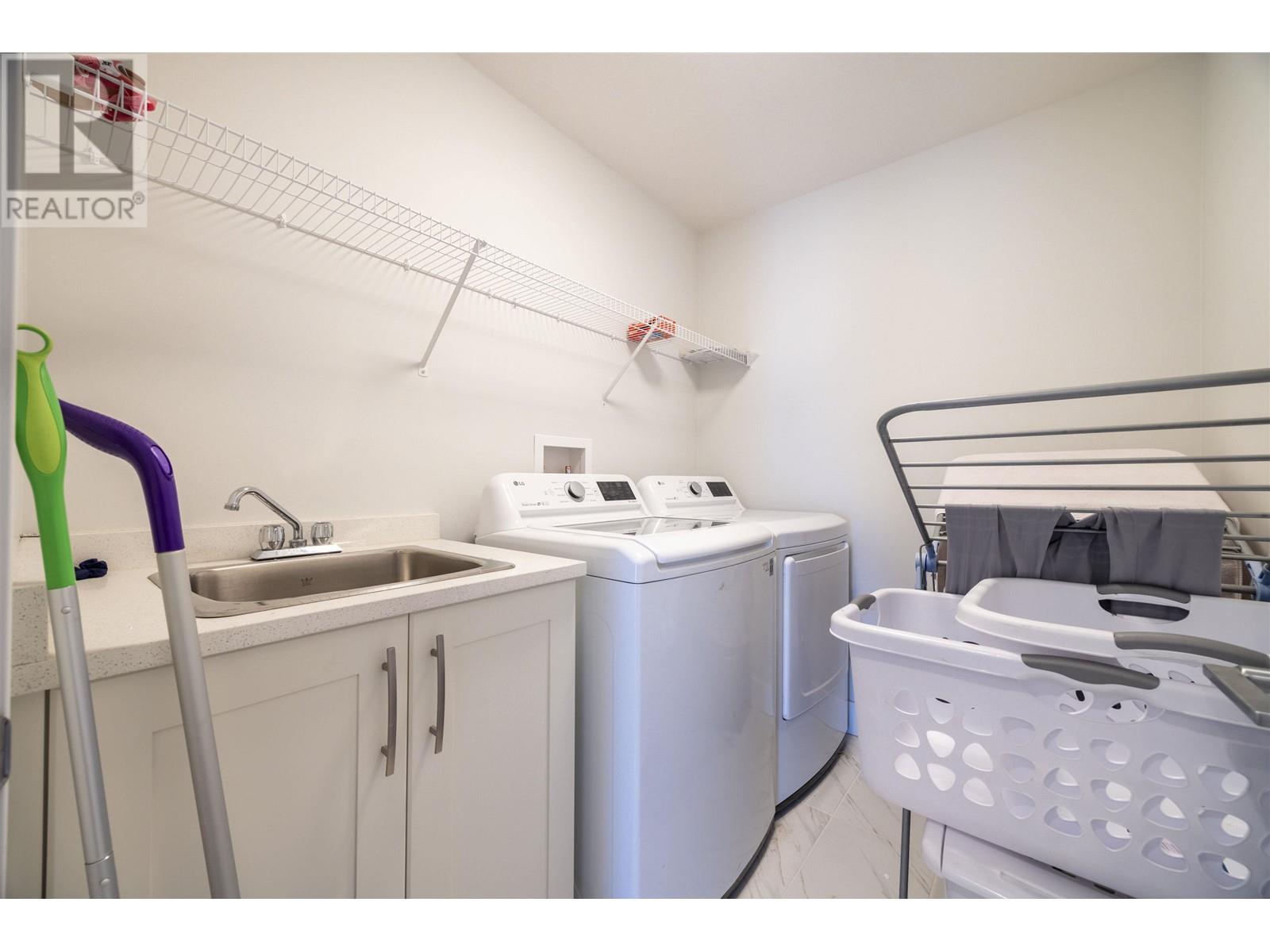 3561 Sheffield Avenue, Coquitlam, British Columbia  V3E 3H1 - Photo 26 - R2977373