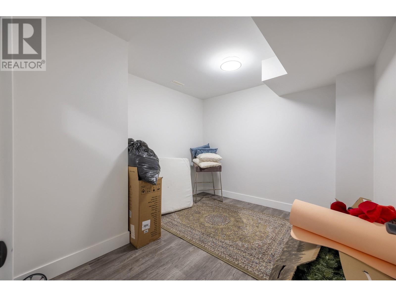3561 Sheffield Avenue, Coquitlam, British Columbia  V3E 3H1 - Photo 30 - R2977373