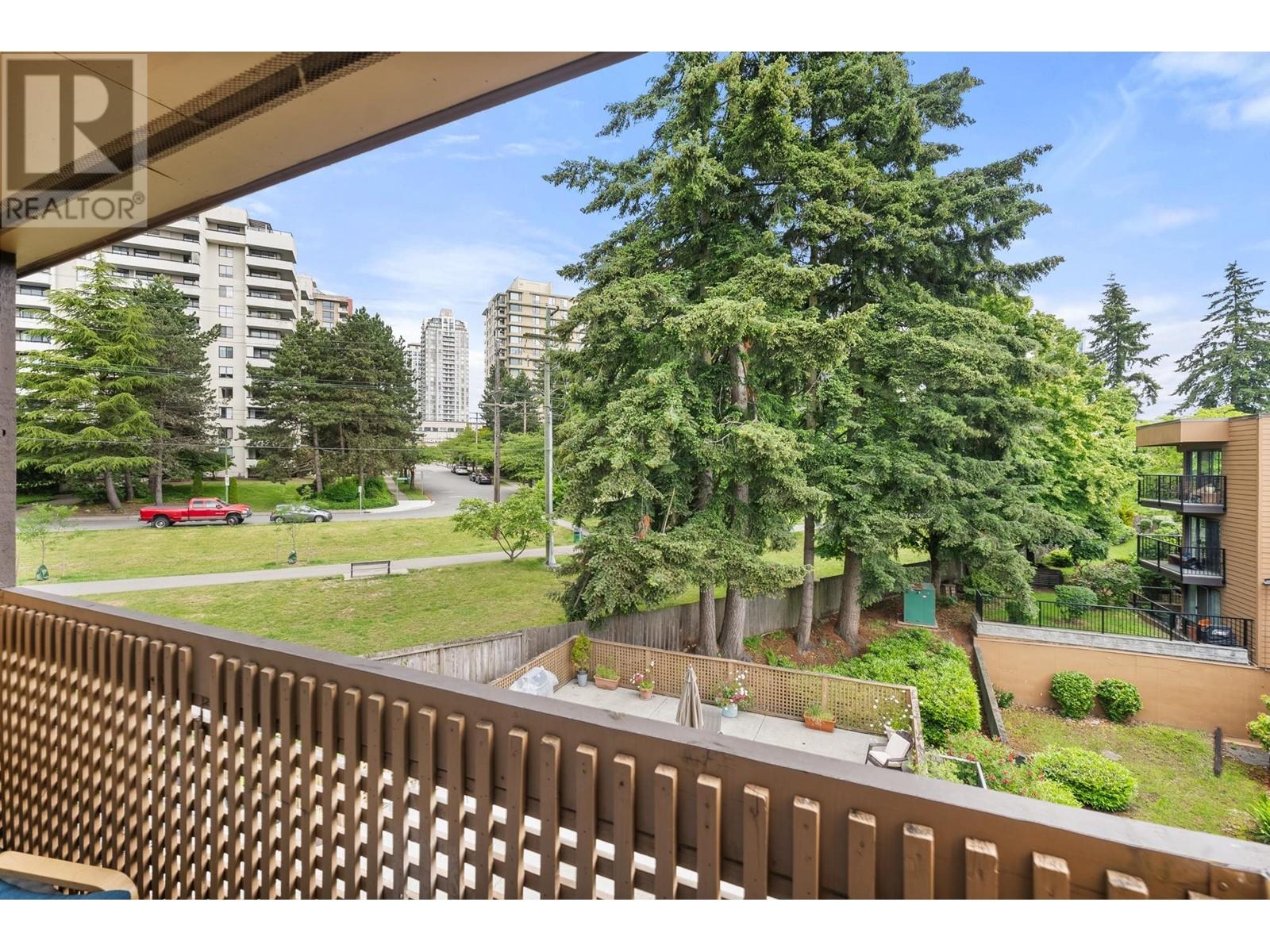 Listing Picture 29 of 40 : 503 7151 EDMONDS STREET, Burnaby / 本拿比 - 魯藝地產 Yvonne Lu Group - MLS Medallion Club Member
