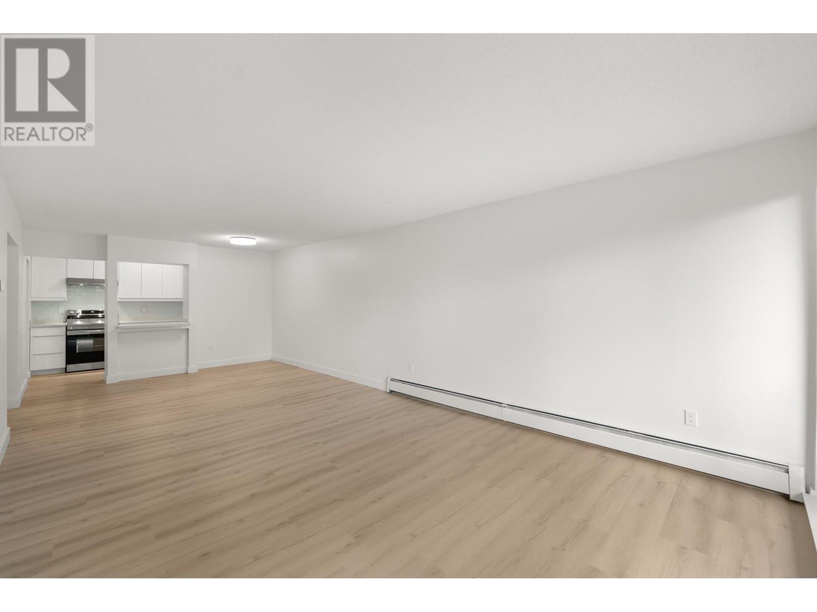 Listing Picture 6 of 40 : 503 7151 EDMONDS STREET, Burnaby / 本拿比 - 魯藝地產 Yvonne Lu Group - MLS Medallion Club Member