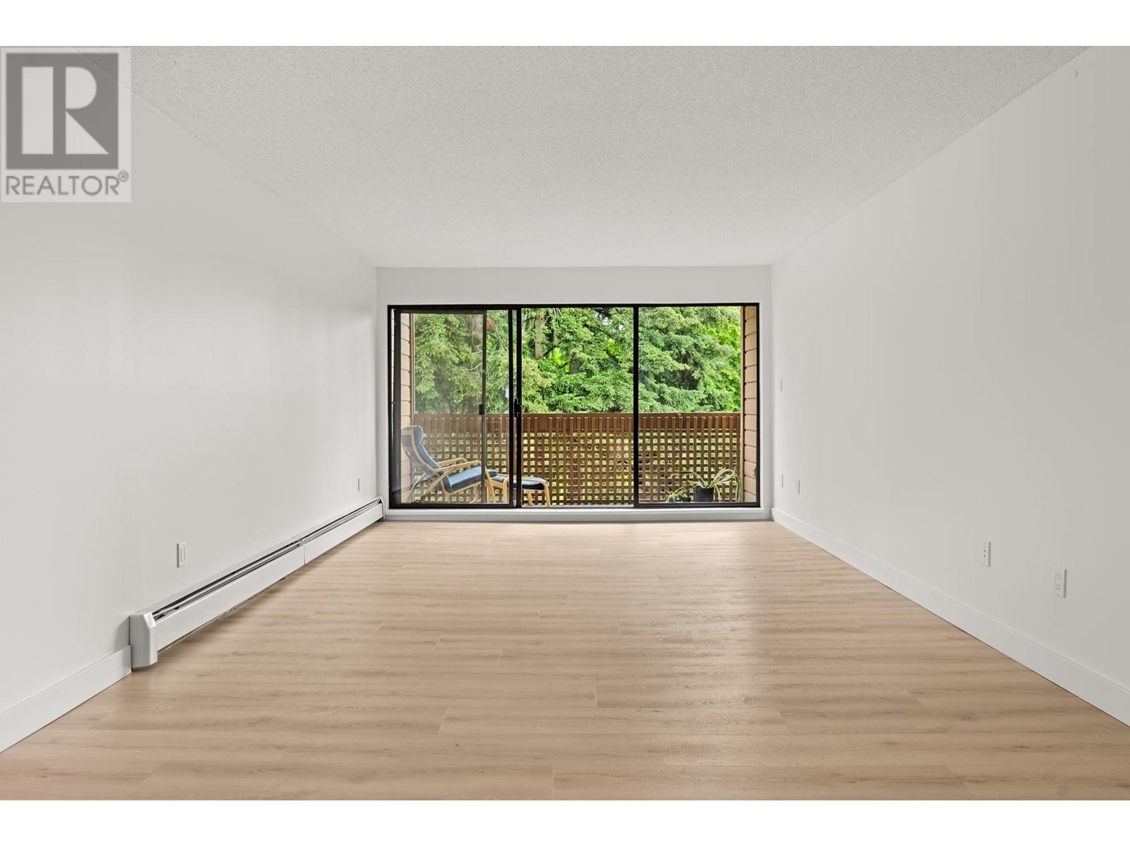 Listing Picture 3 of 40 : 503 7151 EDMONDS STREET, Burnaby / 本拿比 - 魯藝地產 Yvonne Lu Group - MLS Medallion Club Member