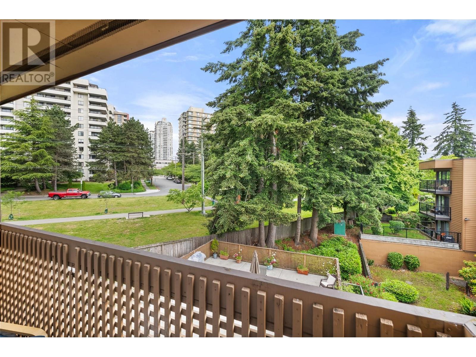 Listing Picture 28 of 40 : 503 7151 EDMONDS STREET, Burnaby / 本拿比 - 魯藝地產 Yvonne Lu Group - MLS Medallion Club Member