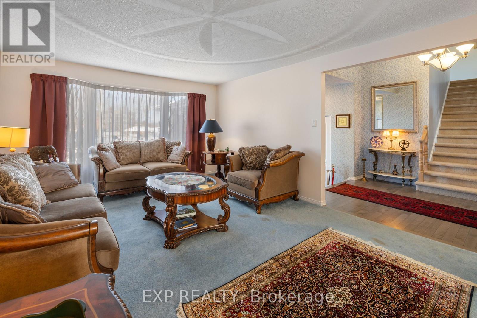 Property at 1595 DU PARC AVENUE image 5