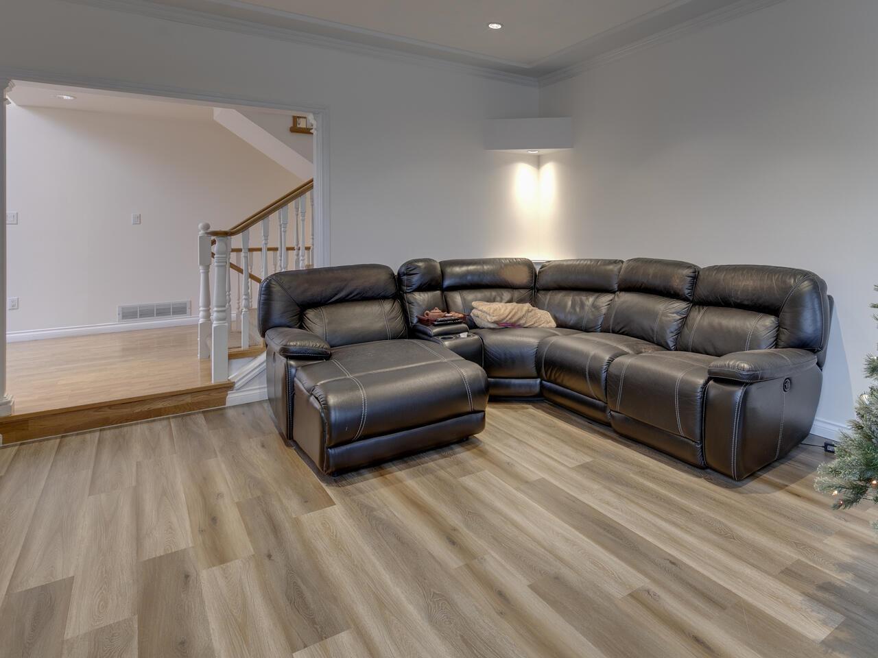 4152 Belanger Drive, Abbotsford, British Columbia  V3G 1K3 - Photo 7 - R2977371
