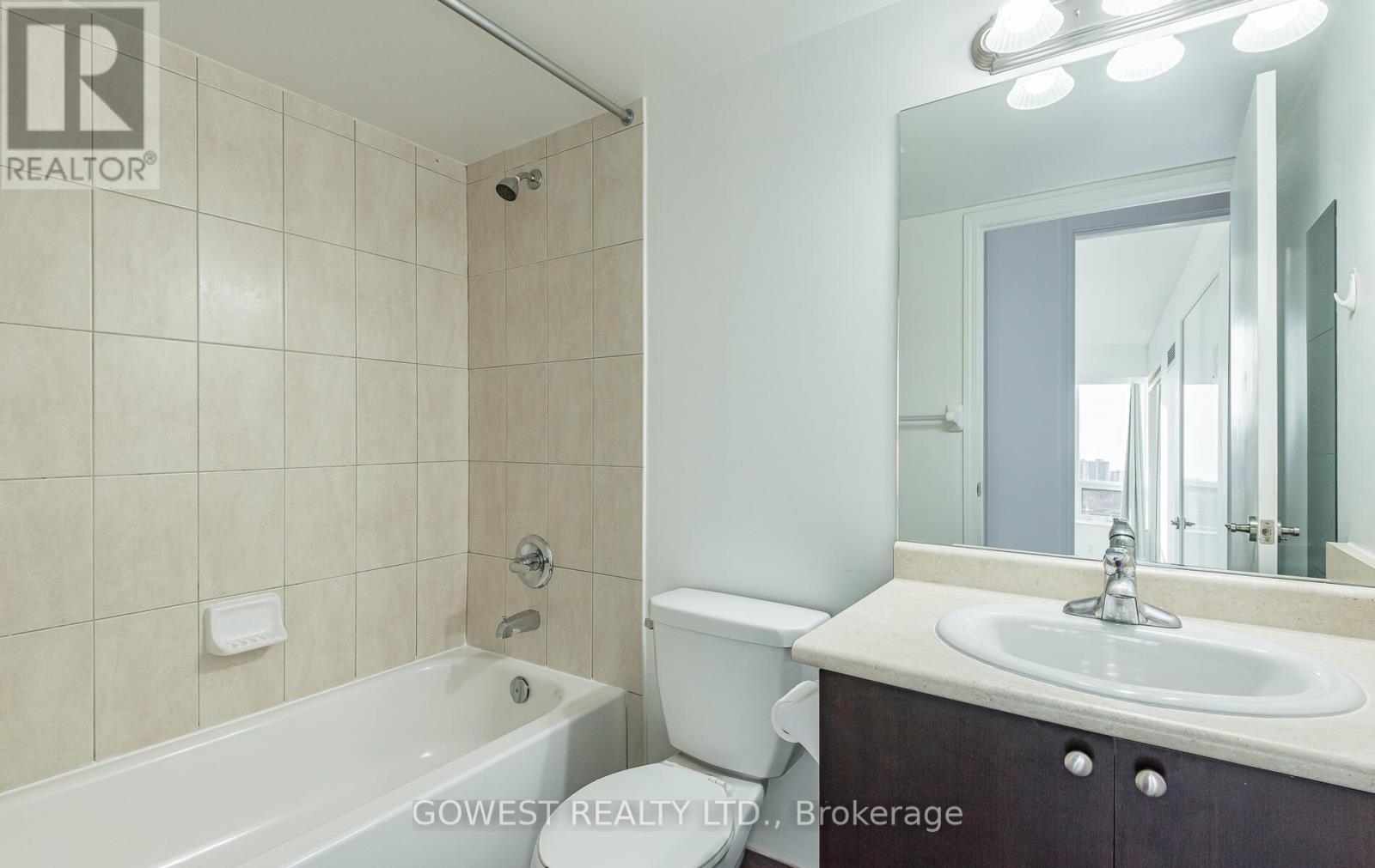 1305 - 61 Heintzman Street, Toronto, Ontario  M6P 5A2 - Photo 22 - W12016173