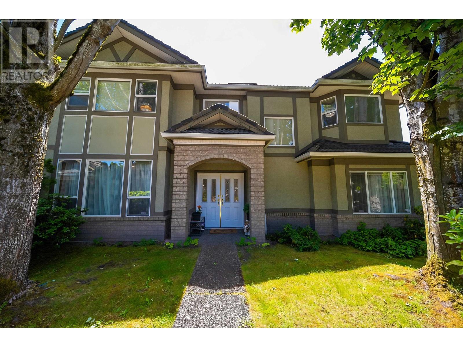 Listing Picture 2 of 30 : 1 6700 WILLIAMS ROAD, Richmond / 烈治文 - 魯藝地產 Yvonne Lu Group - MLS Medallion Club Member