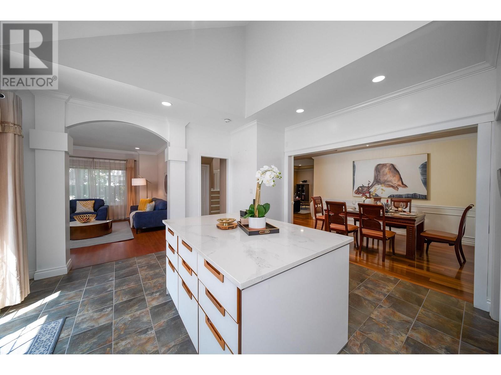Listing Picture 7 of 30 : 1 6700 WILLIAMS ROAD, Richmond / 烈治文 - 魯藝地產 Yvonne Lu Group - MLS Medallion Club Member