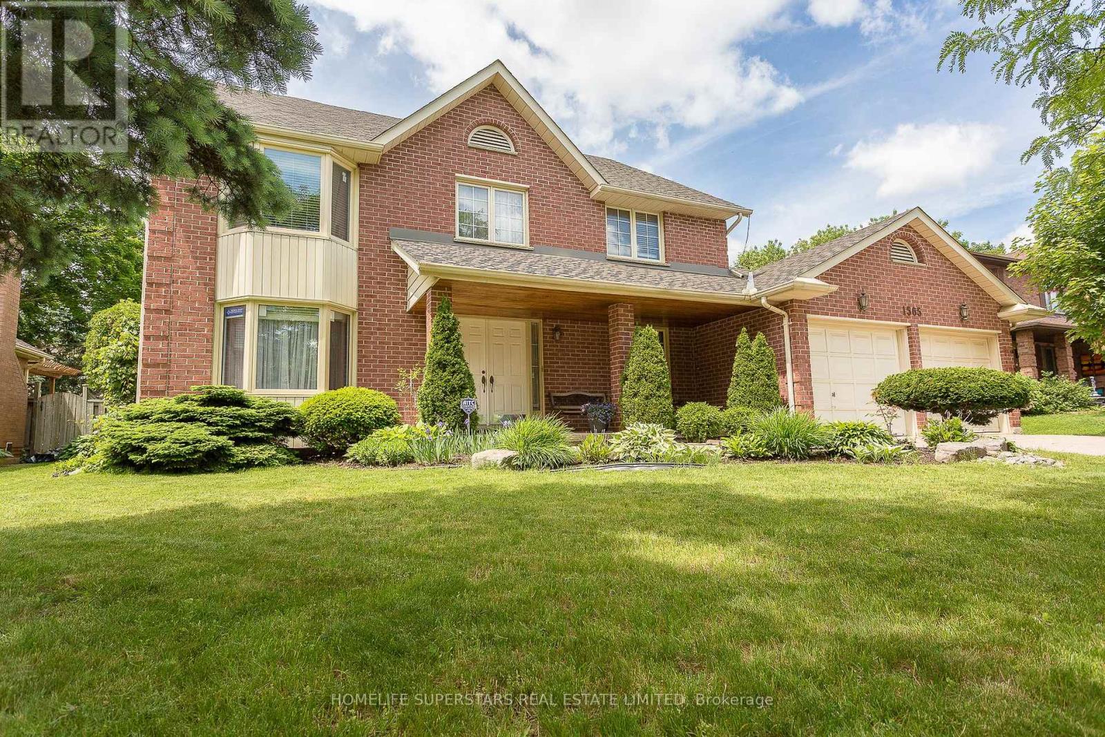 Property at 1565 HASTINGS DRIVE image 3