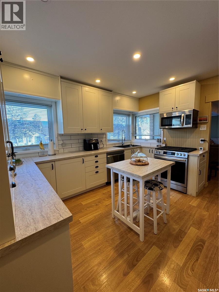 309 Prince Street, Hudson Bay, Saskatchewan  S0E 0Y0 - Photo 7 - SK998638