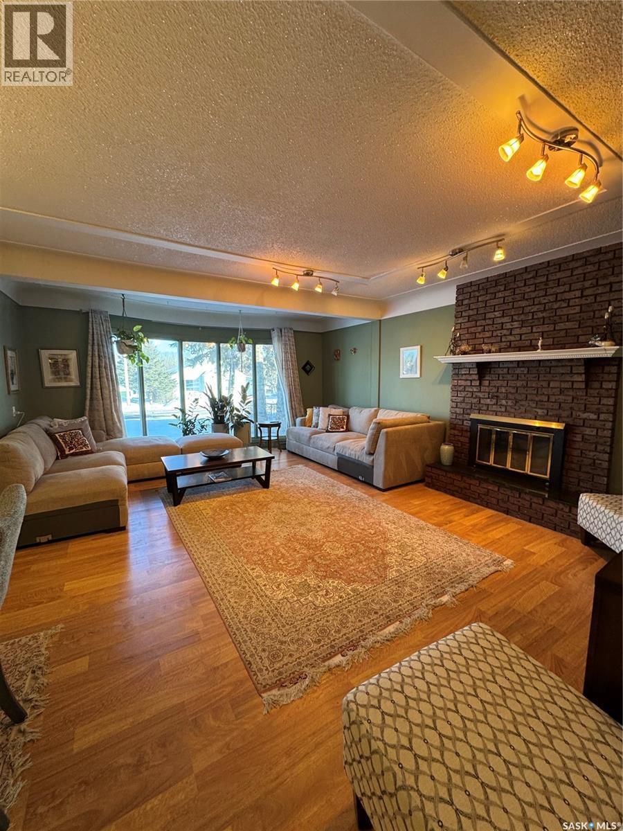 309 Prince Street, Hudson Bay, Saskatchewan  S0E 0Y0 - Photo 17 - SK998638