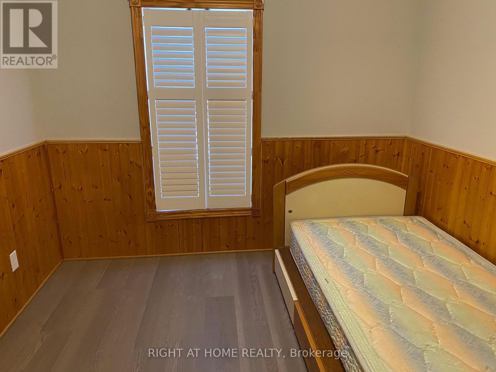 694-700 Armour Road, Peterborough, Ontario  K9H 1Z7 - Photo 23 - X12016195
