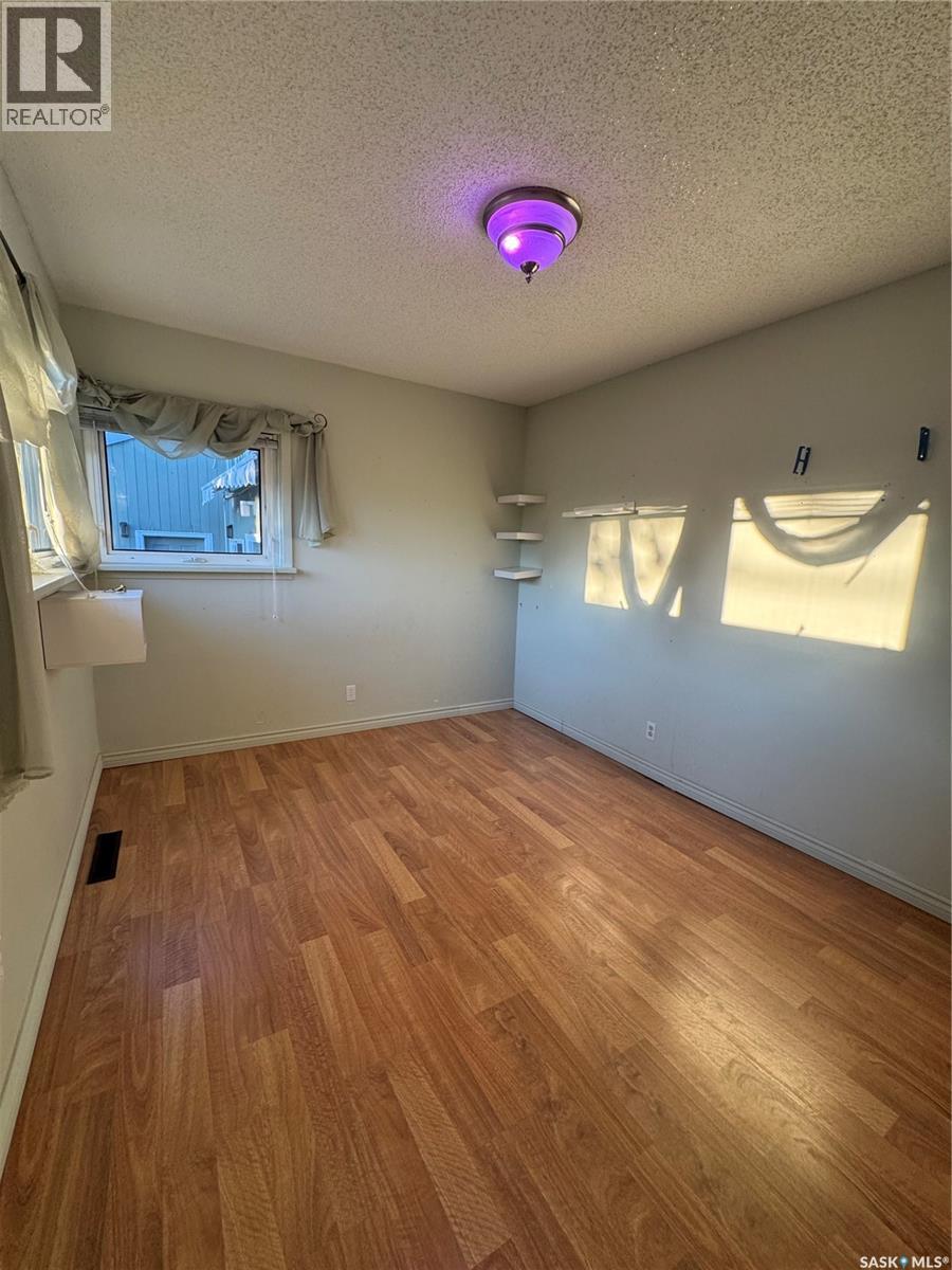 309 Prince Street, Hudson Bay, Saskatchewan  S0E 0Y0 - Photo 22 - SK998638