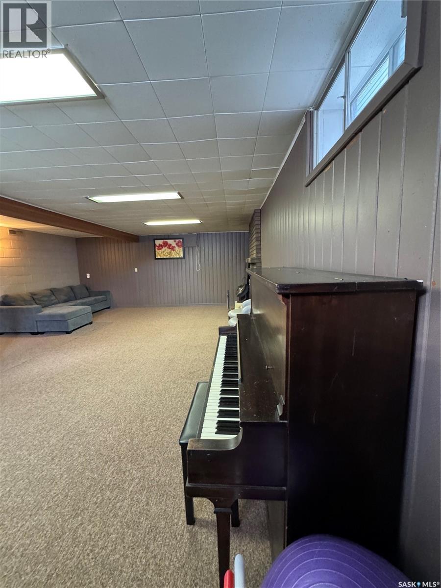 309 Prince Street, Hudson Bay, Saskatchewan  S0E 0Y0 - Photo 28 - SK998638