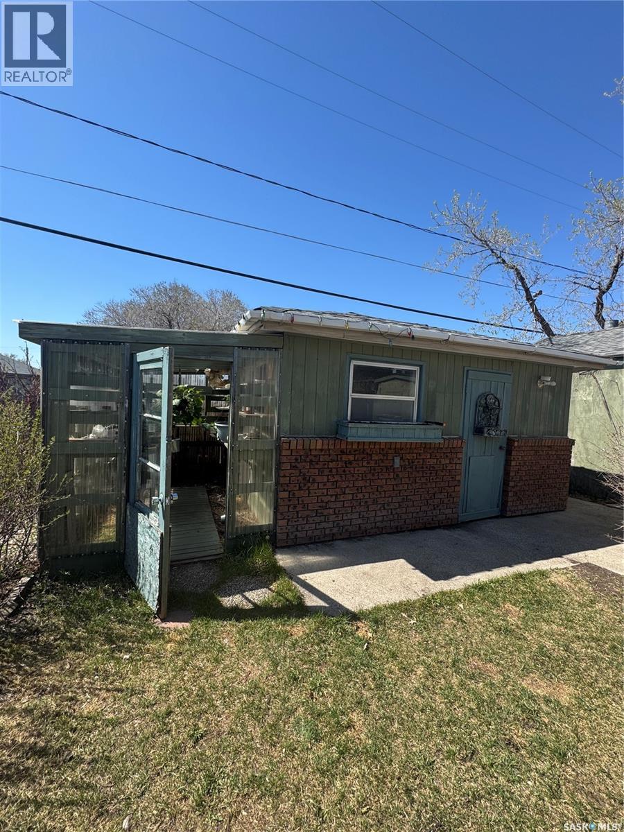 309 Prince Street, Hudson Bay, Saskatchewan  S0E 0Y0 - Photo 39 - SK998638