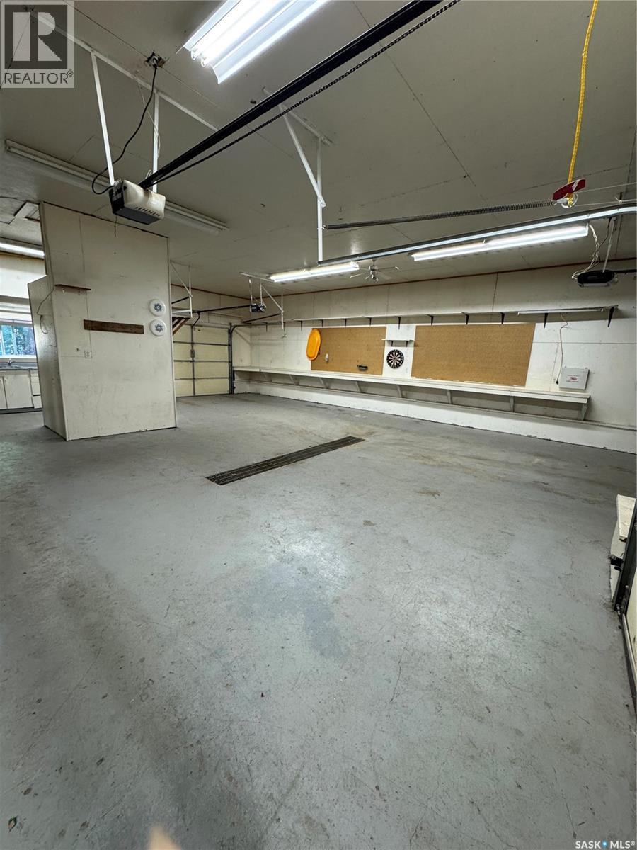 309 Prince Street, Hudson Bay, Saskatchewan  S0E 0Y0 - Photo 38 - SK998638