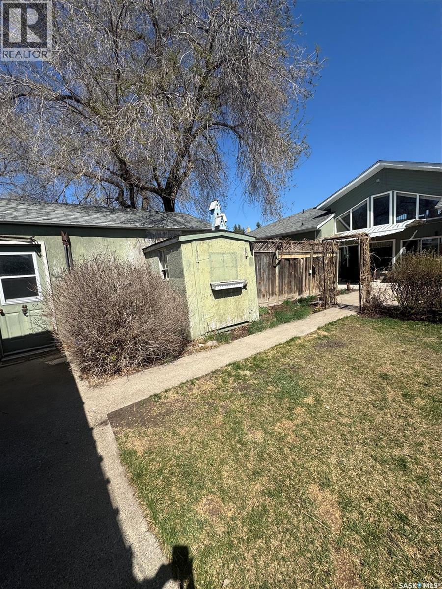 309 Prince Street, Hudson Bay, Saskatchewan  S0E 0Y0 - Photo 40 - SK998638