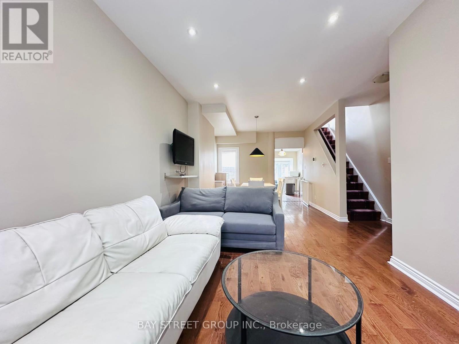 65 Alcorn Avenue, Toronto (Yonge-St. Clair), Ontario  M4V 1E5 - Photo 3 - C12001710