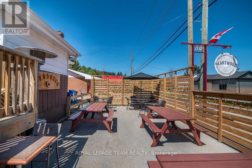 39280 Combermere Road, Madawaska Valley, Ontario  K0J 1L0 - Photo 22 - X12016203
