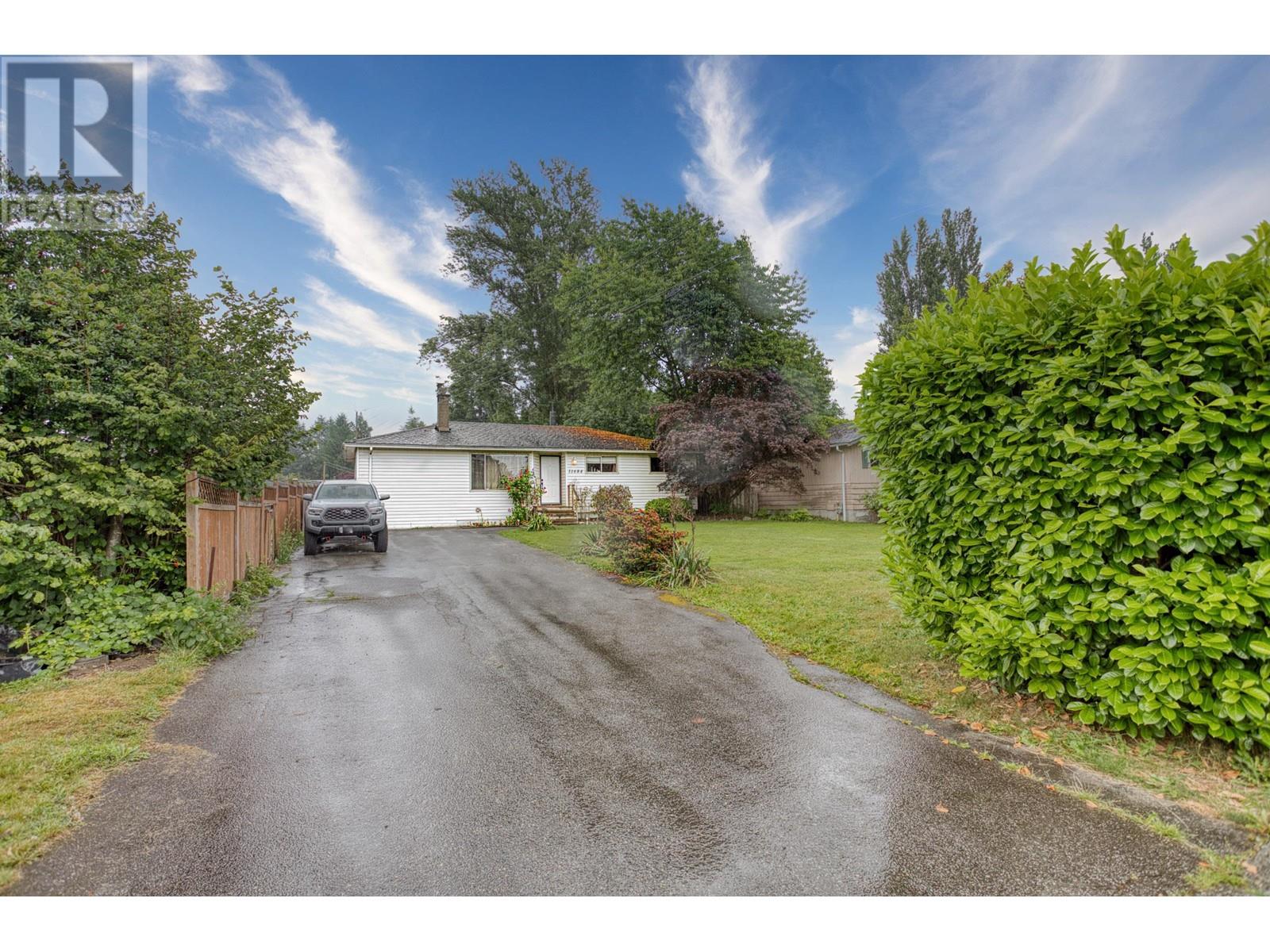 11684 210 Street, Maple Ridge, British Columbia  V2X 4Y1 - Photo 18 - R2977282