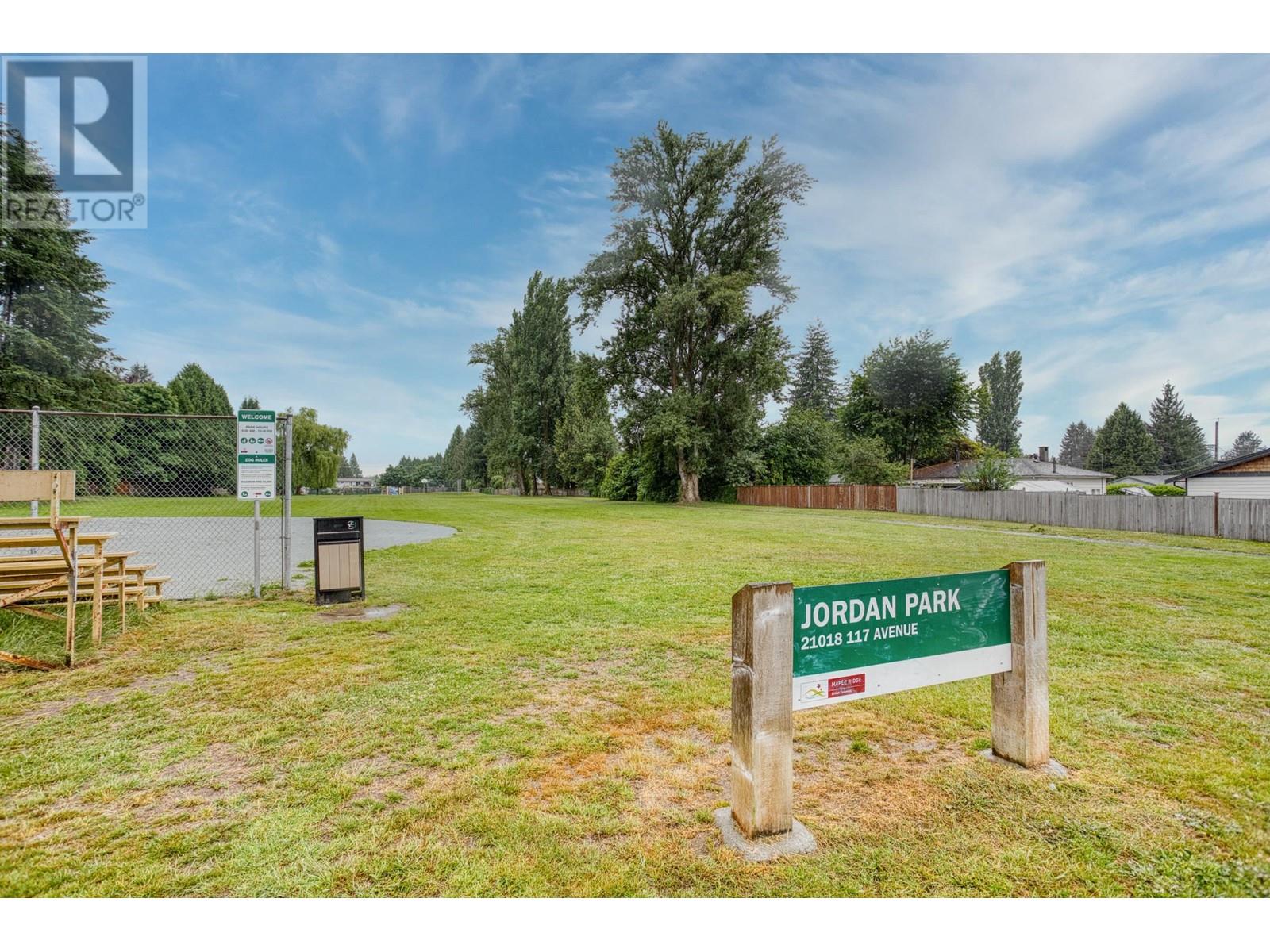 11684 210 Street, Maple Ridge, British Columbia  V2X 4Y1 - Photo 19 - R2977282