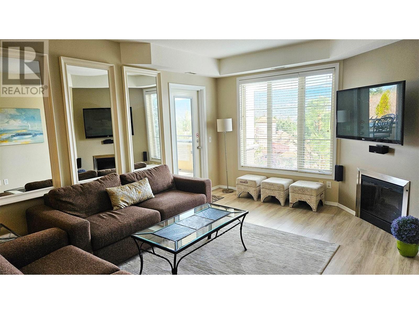Property at 1873 Country Club Drive Unit# 2322 image 5