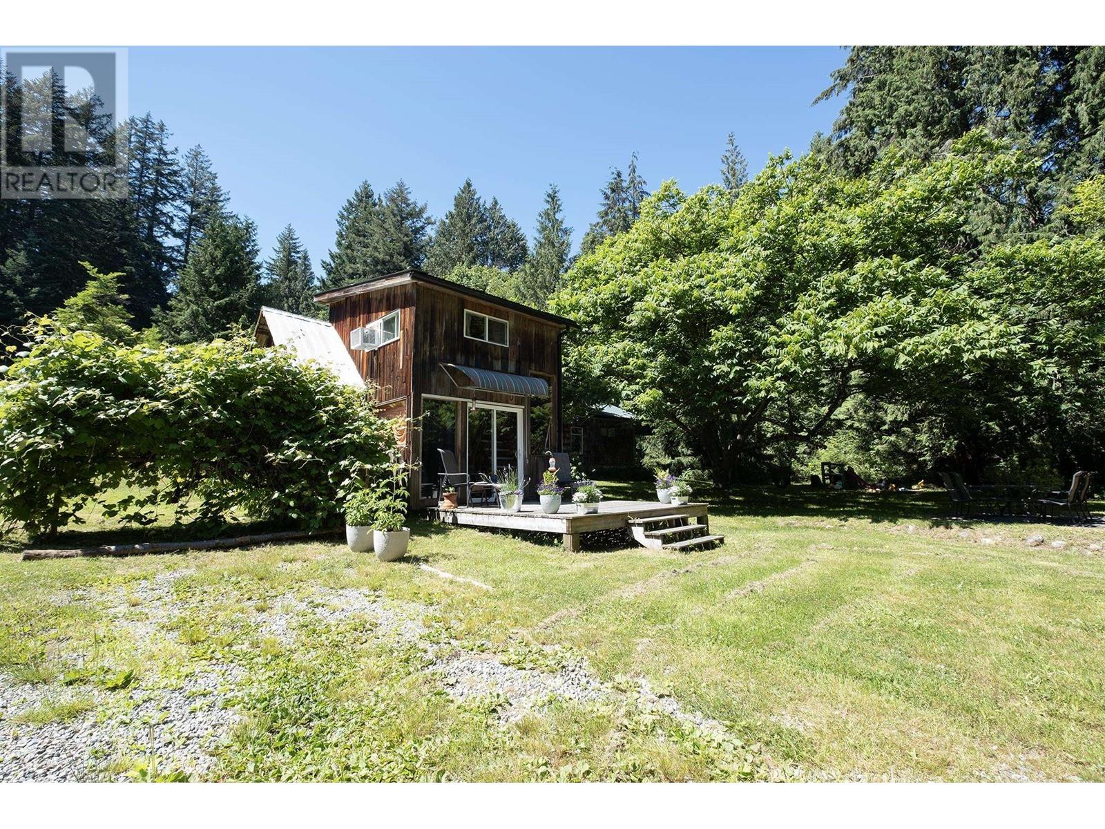 Property at 507 PARKER ROAD image 3