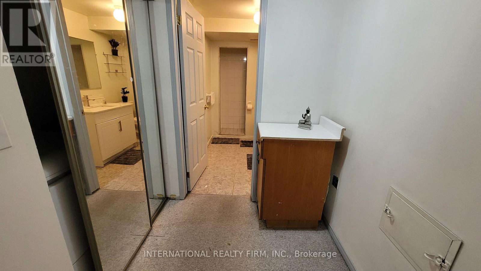 Basement Apartment - 230 Rosemount Avenue, Toronto, Ontario  M9N 3X6 - Photo 13 - W11992309