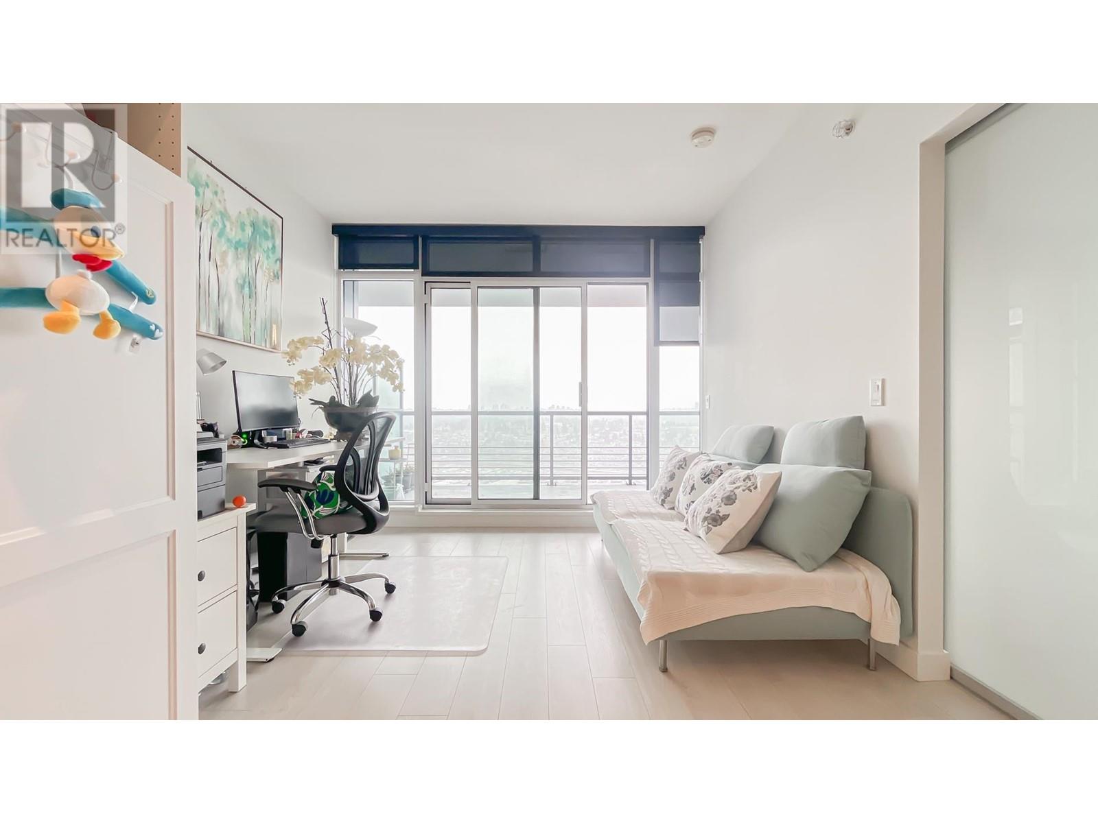 Listing Picture 12 of 30 : 3201 4730 LOUGHEED HIGHWAY, Burnaby / 本拿比 - 魯藝地產 Yvonne Lu Group - MLS Medallion Club Member