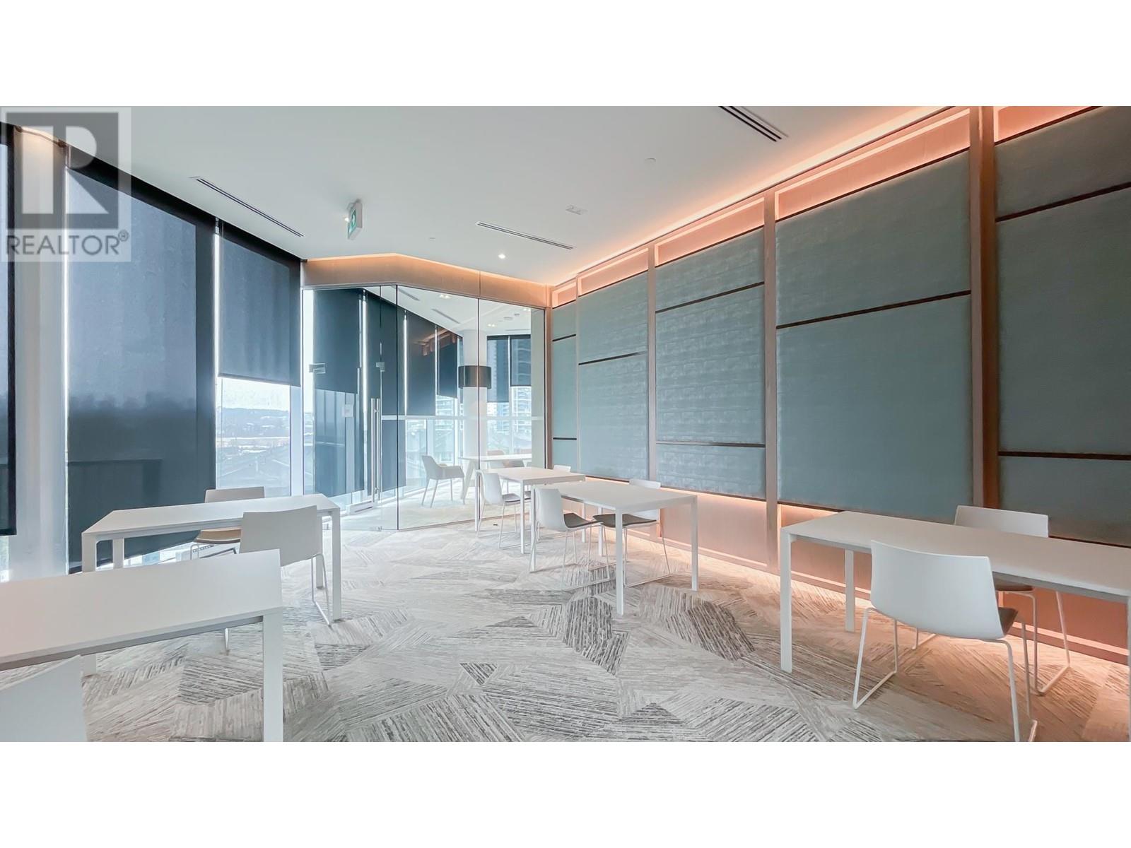 Listing Picture 22 of 30 : 3201 4730 LOUGHEED HIGHWAY, Burnaby / 本拿比 - 魯藝地產 Yvonne Lu Group - MLS Medallion Club Member