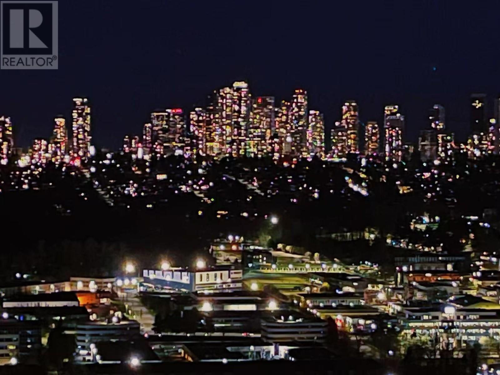 Listing Picture 29 of 30 : 3201 4730 LOUGHEED HIGHWAY, Burnaby / 本拿比 - 魯藝地產 Yvonne Lu Group - MLS Medallion Club Member
