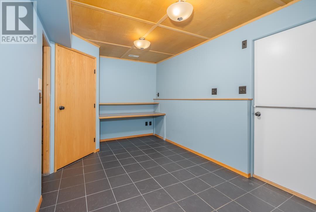 1325 Paula Place, Port Coquitlam, British Columbia  V3C 2W3 - Photo 24 - R2976819