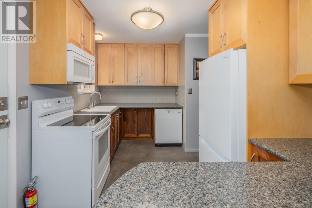 1325 Paula Place, Port Coquitlam, British Columbia  V3C 2W3 - Photo 12 - R2976819