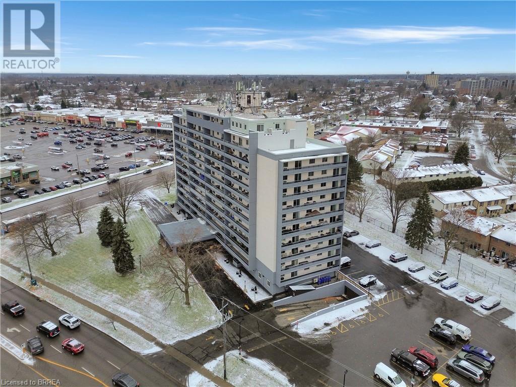 640 West Street Unit# 302, Brantford, Ontario  N3R 6M3 - Photo 3 - 40684056