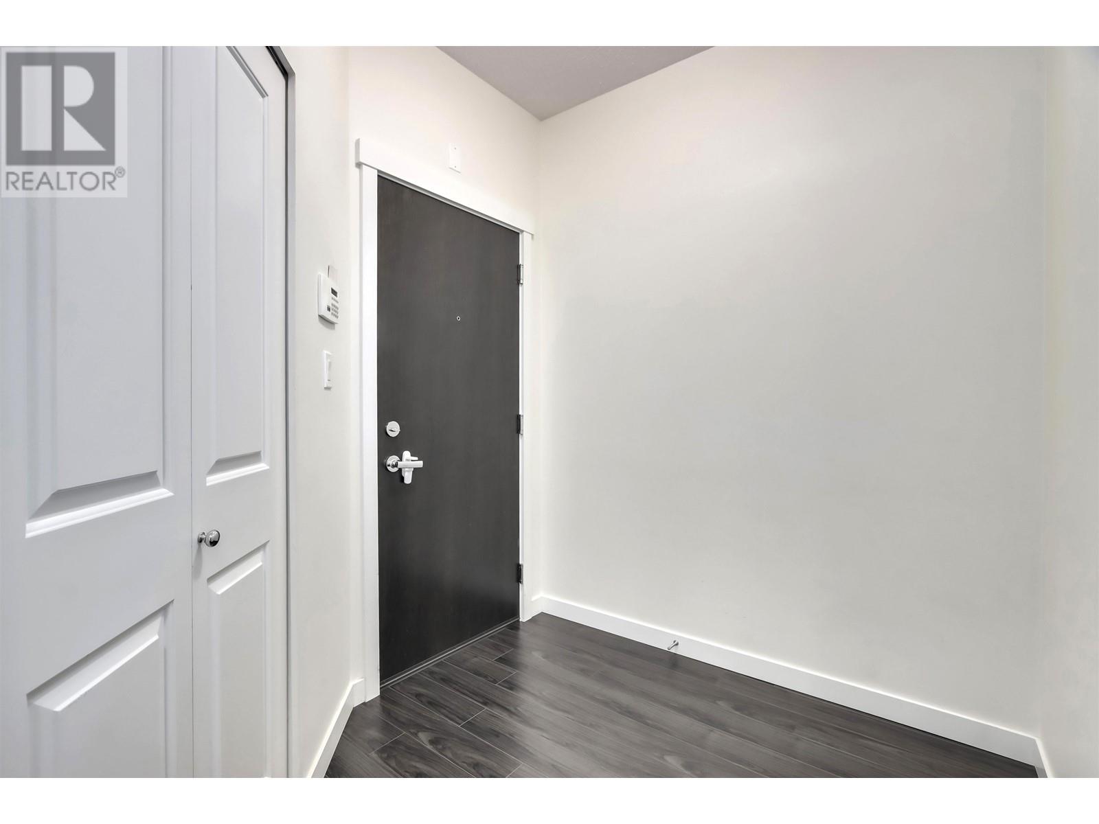 Listing Picture 21 of 30 : 117 3133 RIVERWALK AVENUE, Vancouver / 溫哥華 - 魯藝地產 Yvonne Lu Group - MLS Medallion Club Member