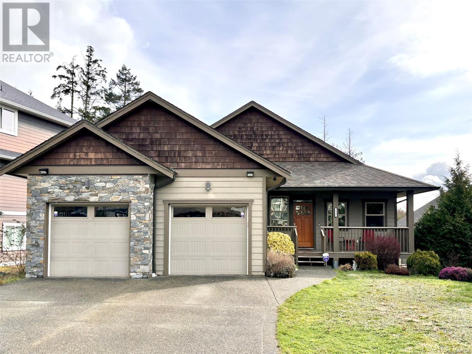 Property at 2237 Maple Ave N image 2