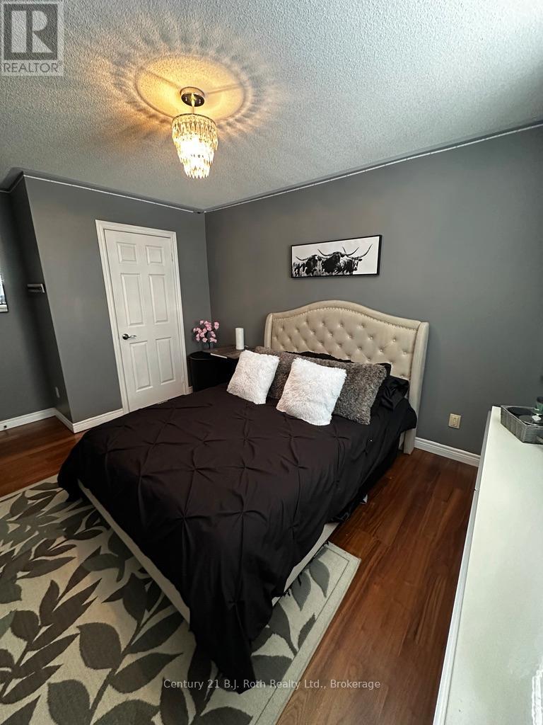 203 Ferndale Drive S, Barrie, Ontario  L4N 8A1 - Photo 23 - S12016292