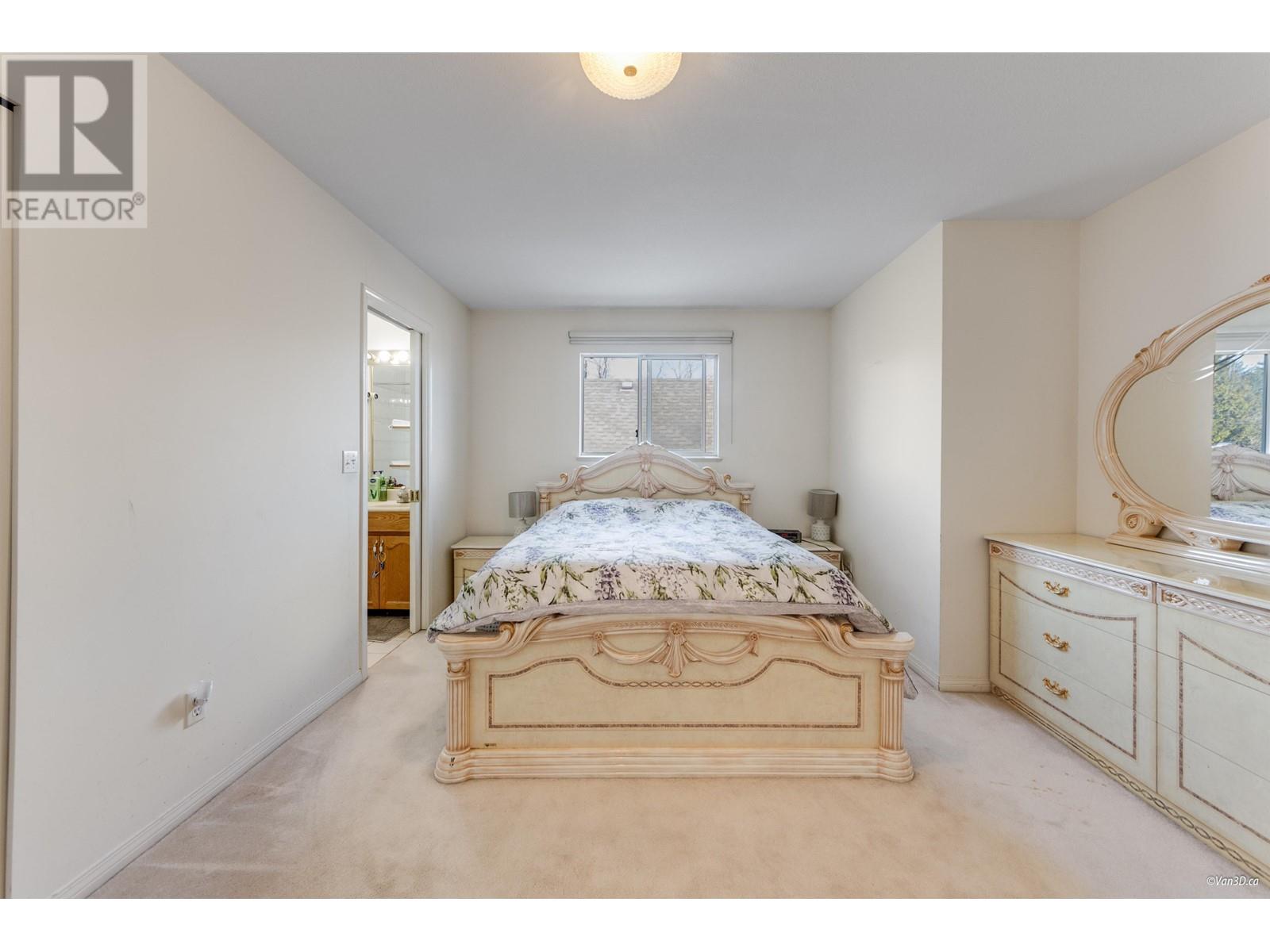 7351 12th Avenue, Burnaby, British Columbia  V3N 2J8 - Photo 23 - R2977207