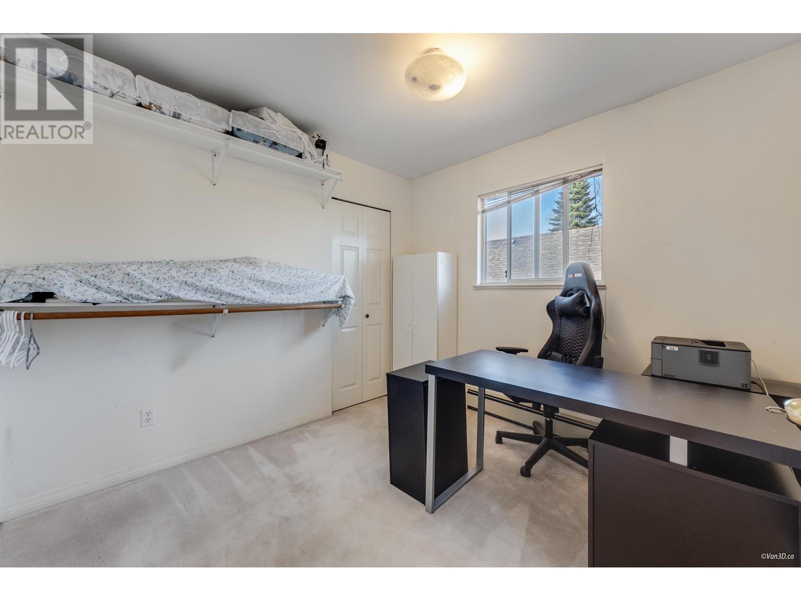 7351 12th Avenue, Burnaby, British Columbia  V3N 2J8 - Photo 3 - R2977207