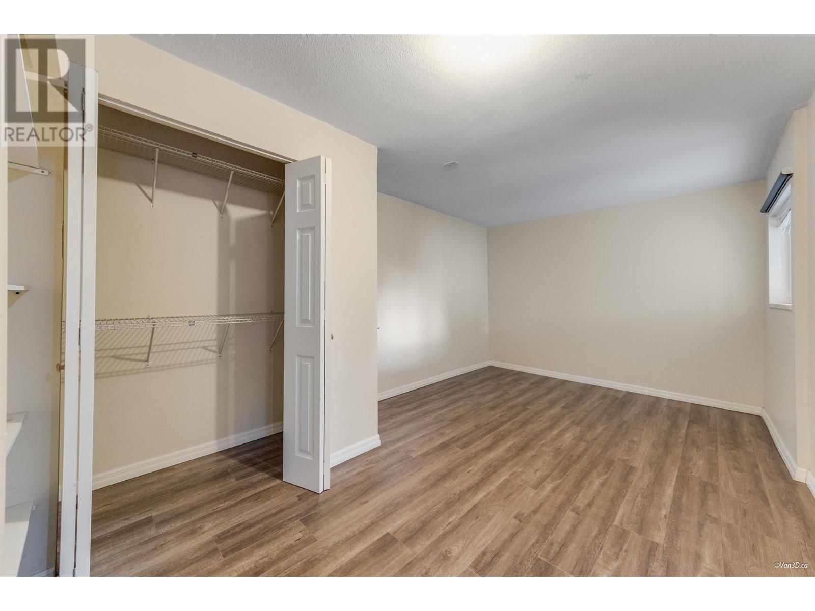 7351 12th Avenue, Burnaby, British Columbia  V3N 2J8 - Photo 10 - R2977207