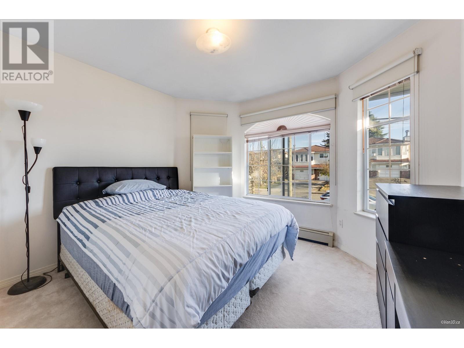 7351 12th Avenue, Burnaby, British Columbia  V3N 2J8 - Photo 20 - R2977207
