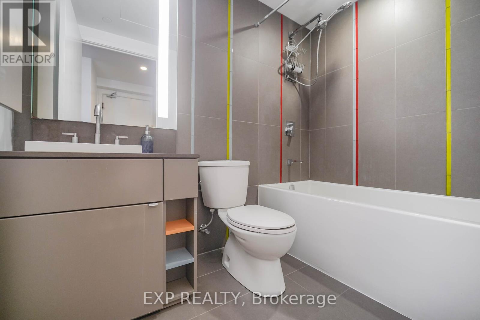 2901 - 101 Peter Street, Toronto, Ontario  M5V 0G6 - Photo 9 - C12016300