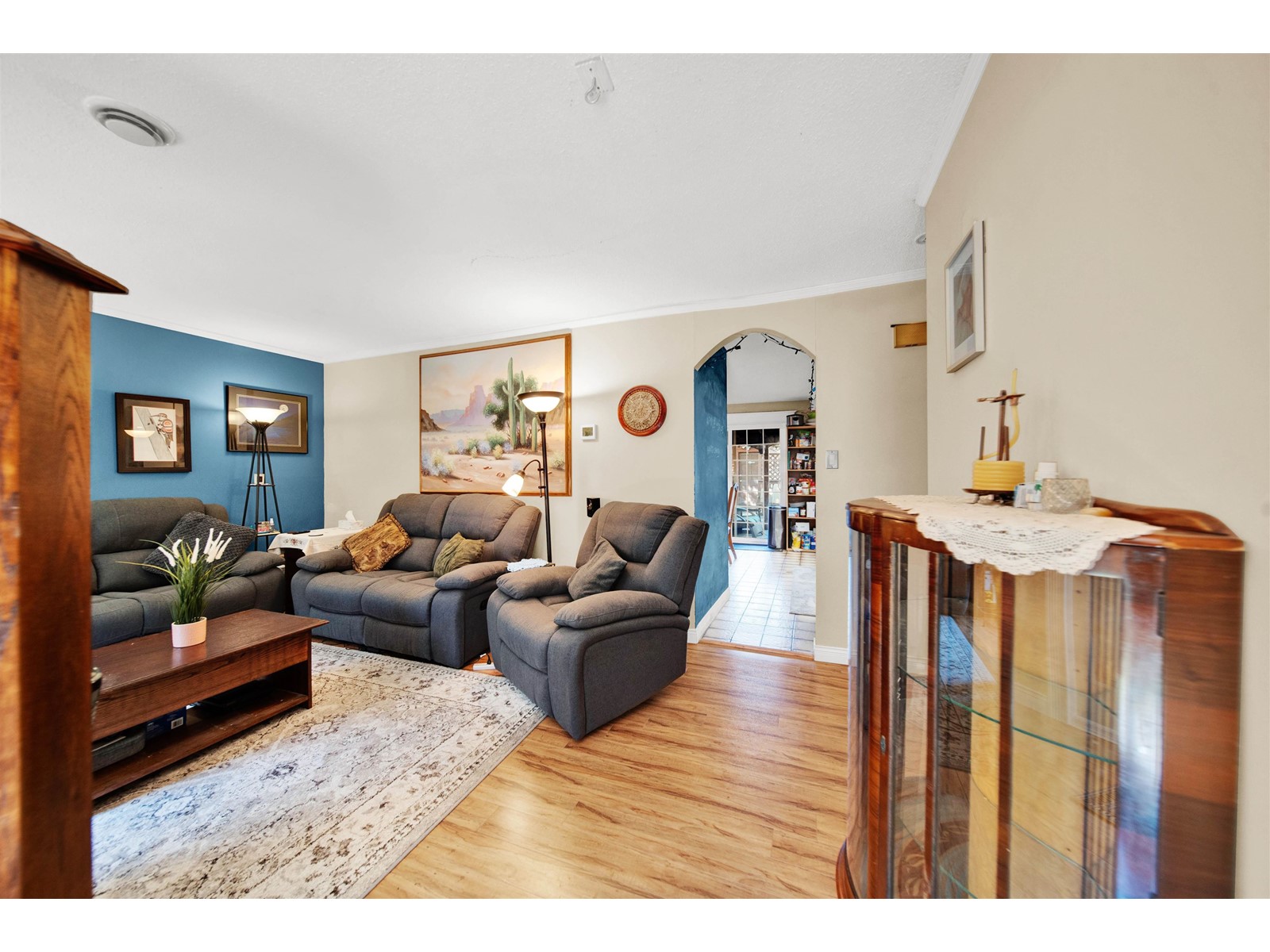 12669 96 Avenue, Surrey, British Columbia  V3V 1X5 - Photo 3 - R2975469